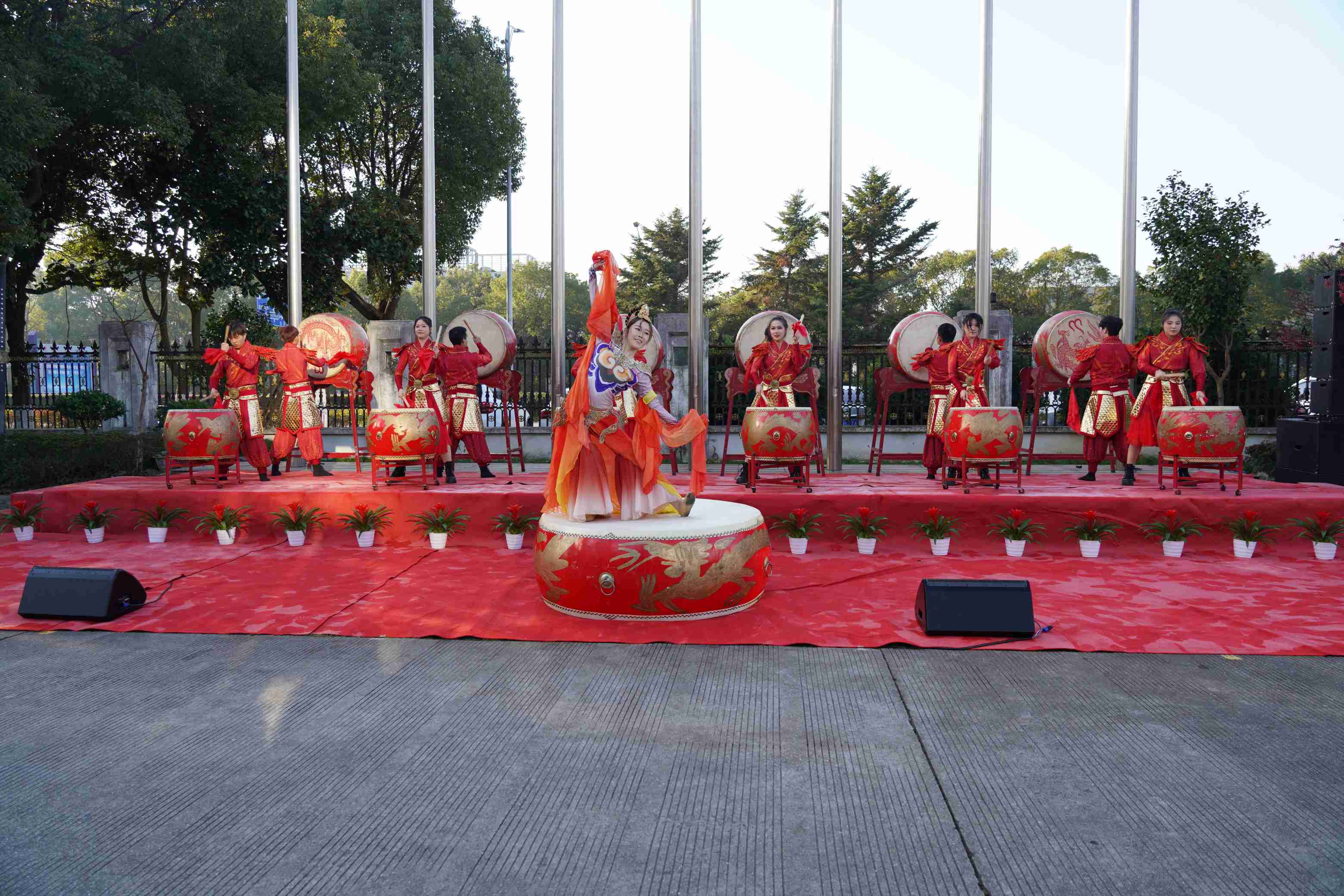 慶元旦 迎新年 | 奏響愛國強音，開啟2025新紀(jì)元